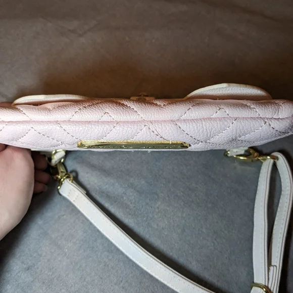 Betsy Johnson crossbody - Picture 9 of 9